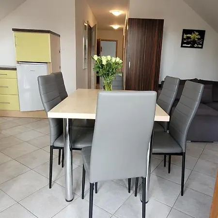 Kama 2 Homestay Pobierowo